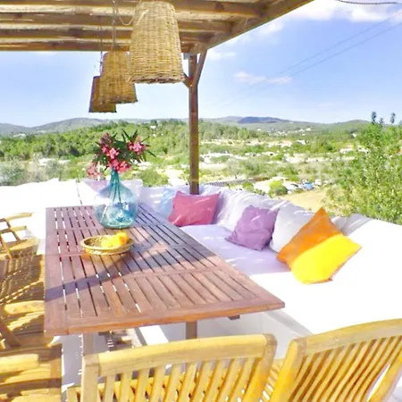 Authentic Family House Summer *